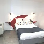 Szálloda Brit Porte D'espagne