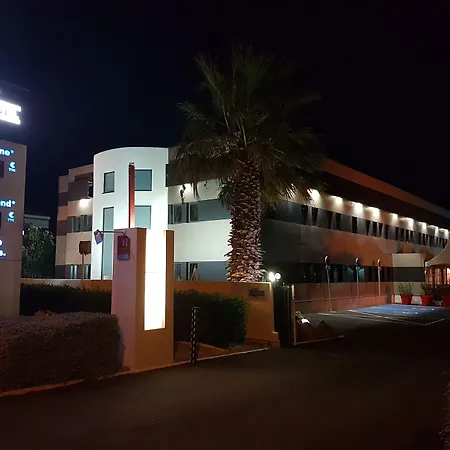 Brit Porte D'espagne Hotel 3*