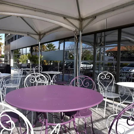 Brit Porte D'espagne 3* 페르피냥