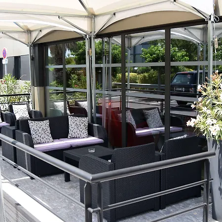 Brit Porte D'espagne Hotel