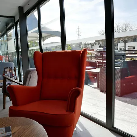 호텔 Brit Porte D'espagne 3*