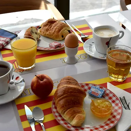 Brit Porte D'espagne Hotel 3*