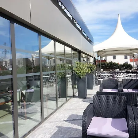 Brit Porte D'espagne 호텔 3*