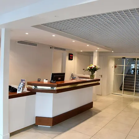 Brit Porte D'espagne 호텔