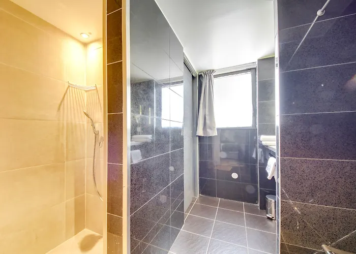 Hotel Brit Porte D'espagne